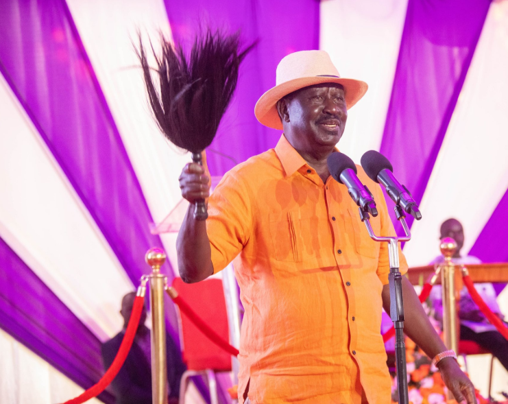 ODM party leader Raila Odinga addressing mourners at the burial of Charles Ong’ondo Were who served as Kasipul MP until his death.