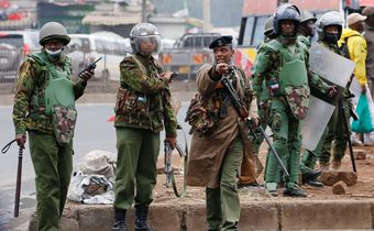 Anti-riot police officers in Nairobi CBD