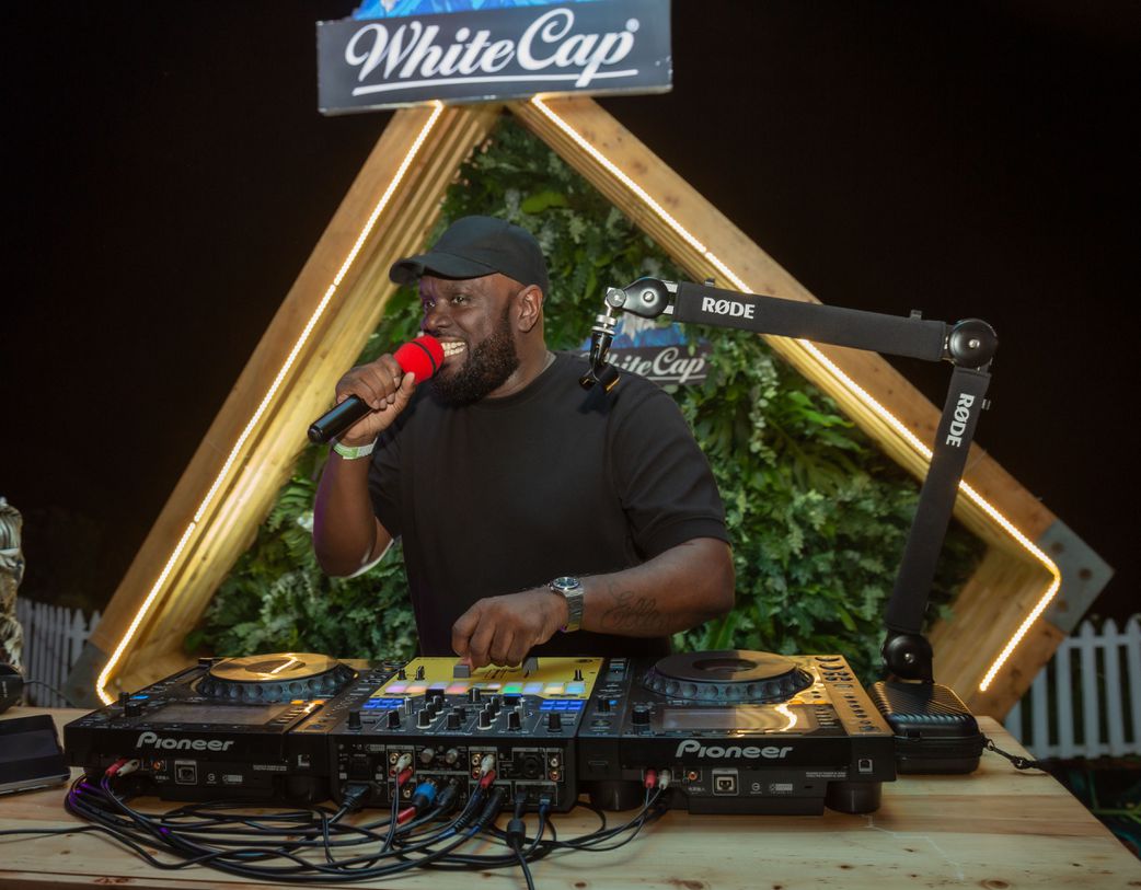 DJs G Money, Shema and KK kept the crowd rocking the crowd with Caribbean music from Soca, to Calypso, Reggae, Dancehall and everything in between.