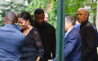 Obama & Michelle’s 1st public appearance: What expert noted after divorce rumours