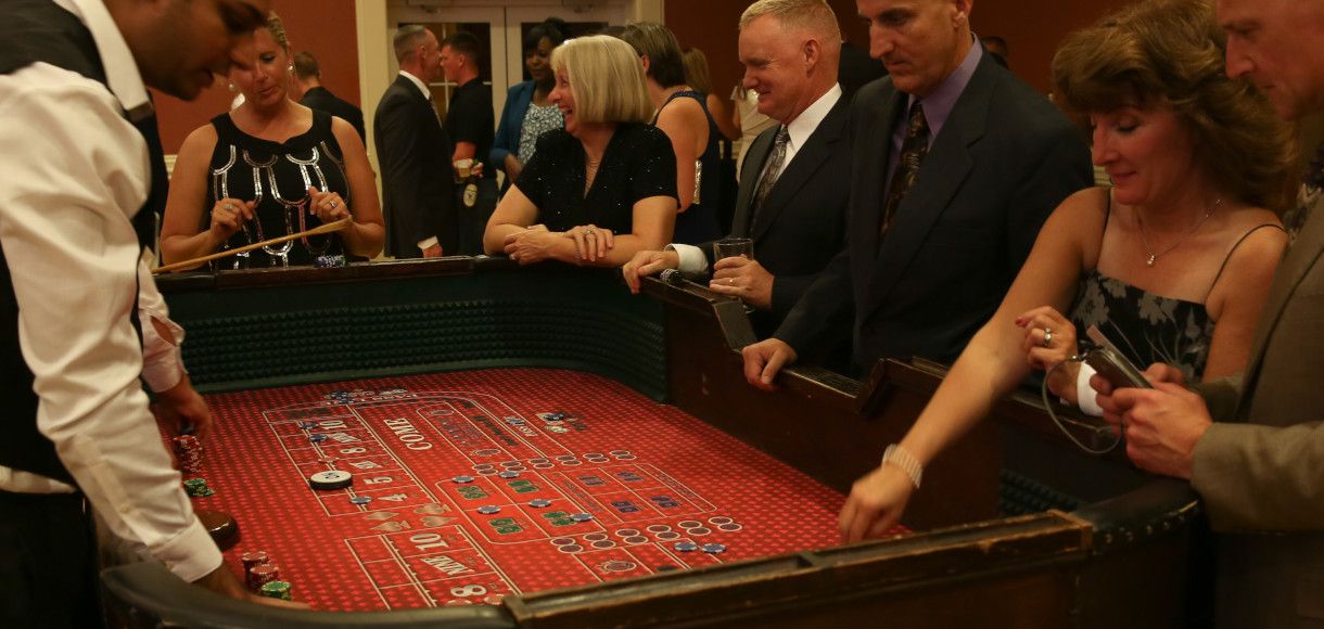 Craps strategy: How to bet with the Iron Cross system
