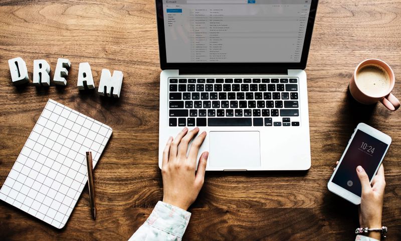 5 idées de business à lancer en parallèle d’un emploi principal