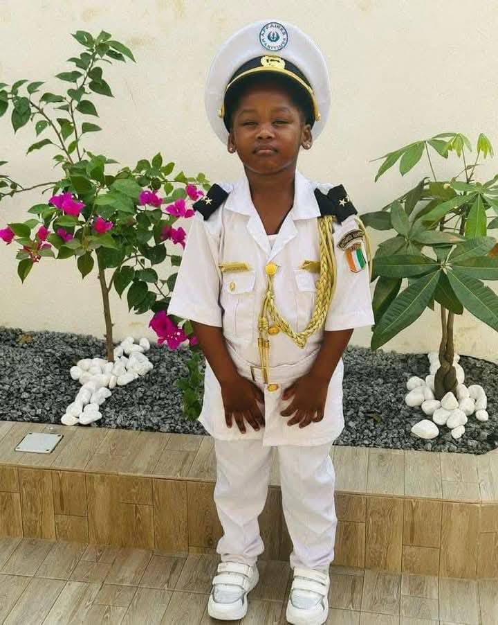 Mardi gras 2025 à Abidjan : En images quelques déguisements