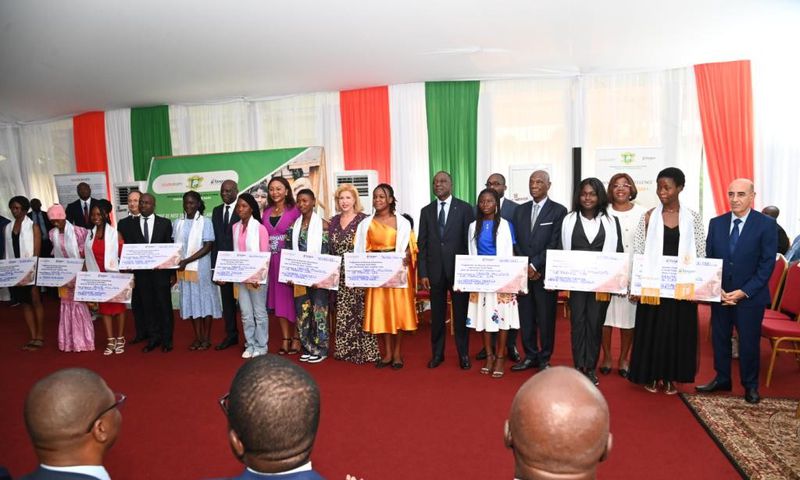 5 choses à savoir sur la bourse d'excellence Dominique Ouattara des métiers de l'aviation civile