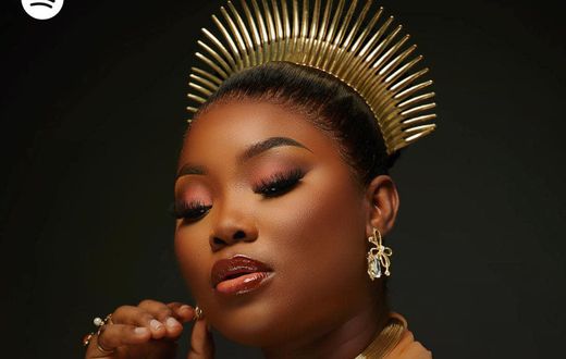Roseline Layo