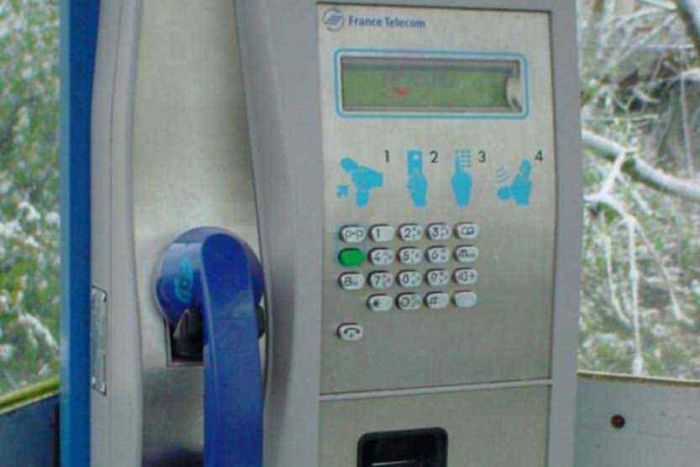 Cabine téléphonique