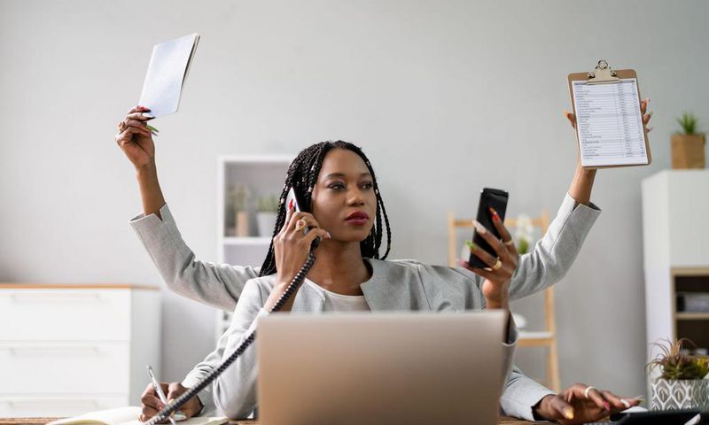 Millennial project manager Kendall McGill said she feels uncomfortable having just one job in the current economy.AndreyPopov/Getty Images