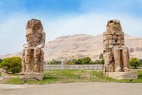 Les Colosses de Memnon ont survécu pendant plus de 3 400 ans
