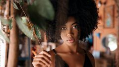Une femme noire