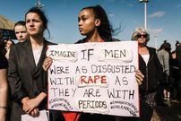 Une manifestation contre les violences faites aux femmes, à Durban, en Afrique du Sud, en septembre 2019. RAJESH JANTILAL / AFP