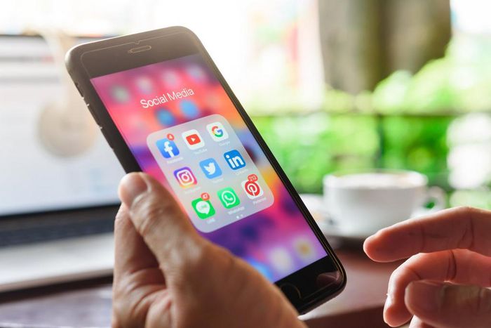 Les medias sociaux illustration