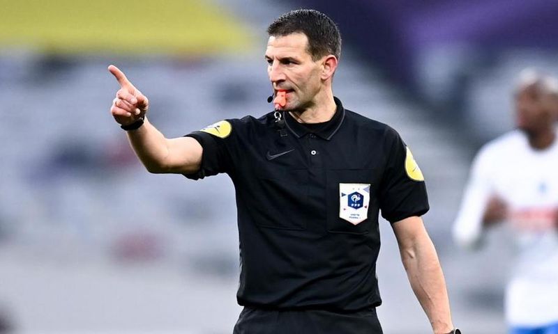 Jérémy Stinat, arbitre à la FFF