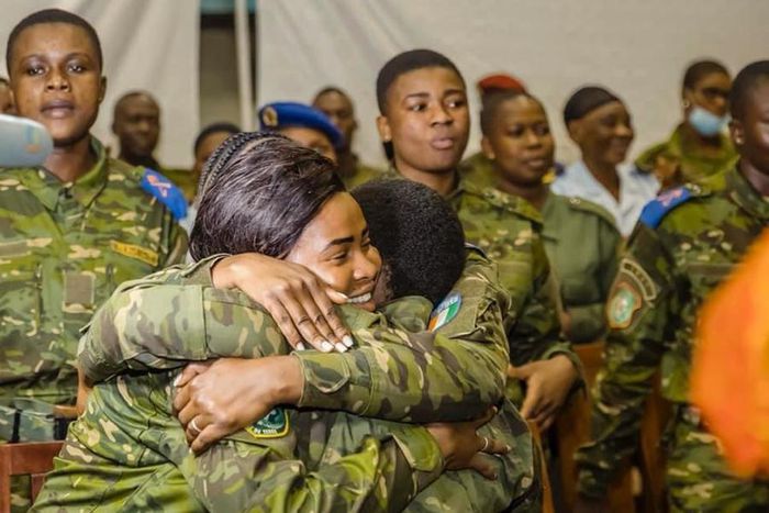 Accueil des 3 soldates libérées