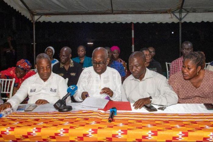 La population du Plateau représentée par le doyen d'âge