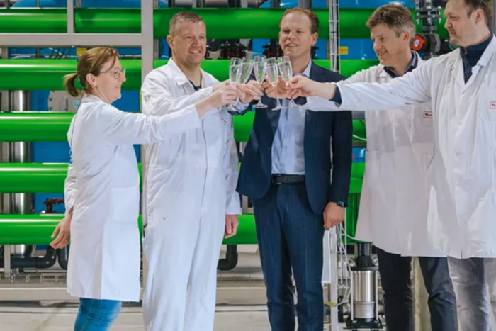 Company develops technology that turns pig’s blood into drinkable water