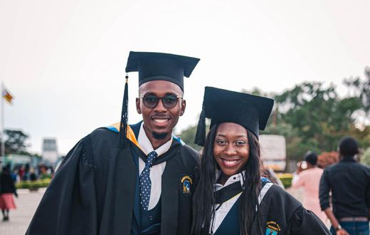 Où étudier à l'étranger ? / Nqobile Vundla via unsplash