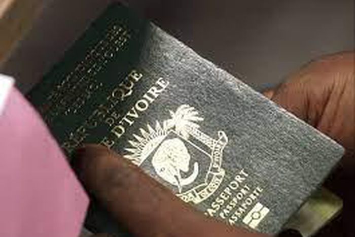 Passeport ivoirien