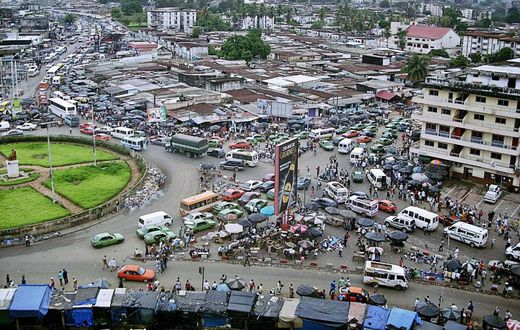 Le rond point Adjamé, Abidjan