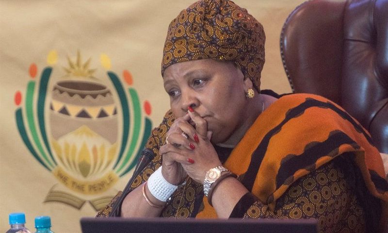 Nosiviwe Mapisa-Nqakula