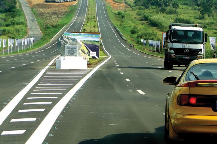 Le Gouvernement ivoirien désire investir davantage dans les infrastructures routières