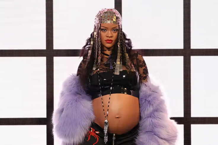 rihanna après son accouchement