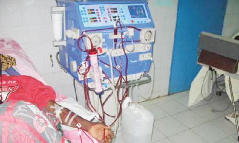 Une personne qui dialyse