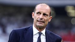 Massimiliano Allegri, head coach of Juventus Fc looks on during the Serie A football match beetween Ac Milan and Juventus Fc at Stadio Giuseppe Meazza on October 8, 2022, in Milan