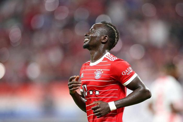 Sadio Mane scored a penalty for Bayern in their win against Mainz