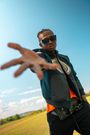 Le danseur et maintenant chanteur T45