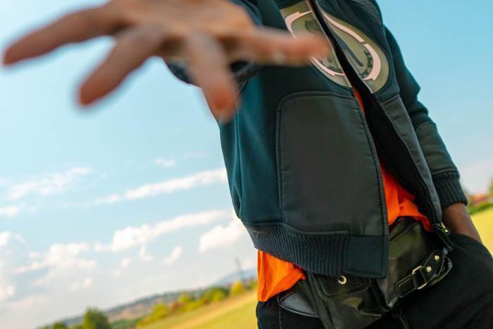 Le danseur et maintenant chanteur T45