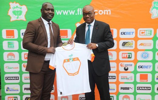 Maillot officiel ivoirien pour la CAN