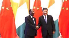 Alassane Ouattara et Xi Jinping / Photo de Financial Afrik