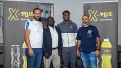 SIGNATURE DE PARTENARIAT ENTRE LA MARQUE DE BOISSON ENERGISANTE X-PLUS ET LES ARTISTES ZAGBA LE REQUIN ET MILANO