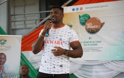 Francis Ngannou à Abobo