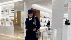 Les looks d'Emmanuelle Keita, chic et élégante