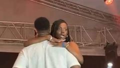 Tayc et une fan- Concert Août 2022