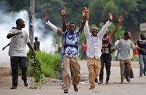 Des déplacés de guerre rejoignant la zone tampon à Yamoussoukro/France 24