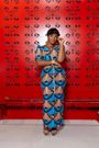 La robe bleue