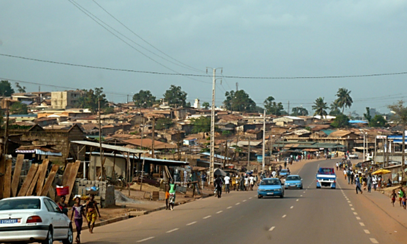 Un quartier précaire à Abidjan