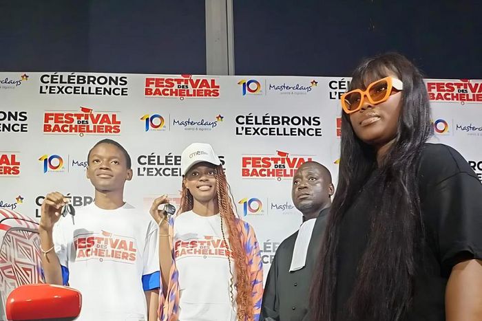 Deux bacheliers brillants récompensés lors du Festival des Bacheliers 2024