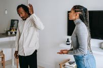 Un couple qui se dispute/Alex Green