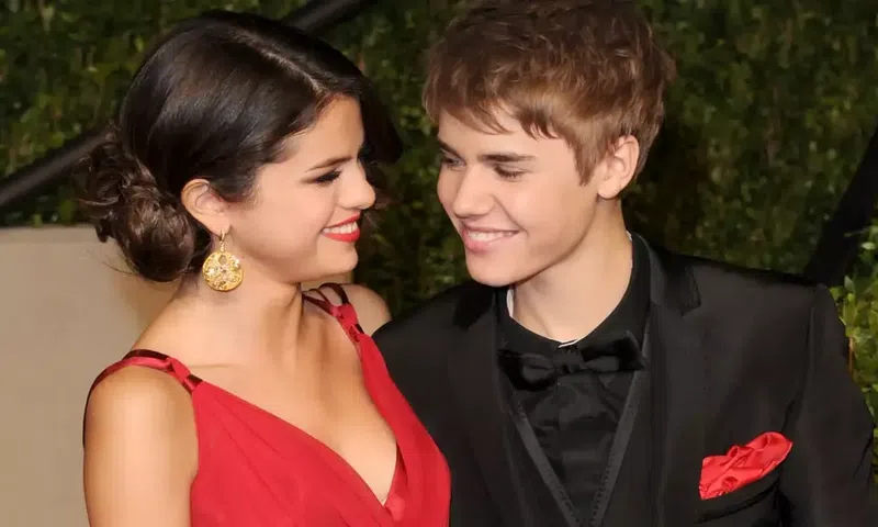 Selena Gomez parle de Justin Bieber dans 'My mind & me'