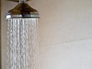 Prendre un bain froid à des avantages