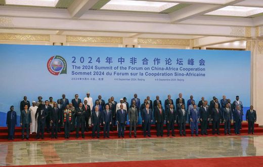 président chinois, Xi Jinping, et les dirigeants africains au sommet du Forum de la coopération Chine-Afrique, à Pékin, jeudi