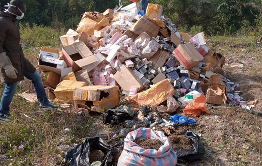 Produits prohibés et drogues incinérés à Man