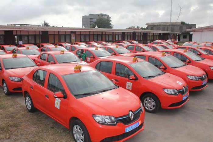 Des taxis compteurs en Côte d'Ivoire