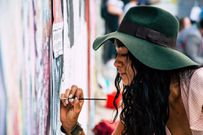 Commencer la peinture/Brett Sayles