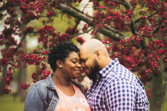 Une femme enceinte et son mari