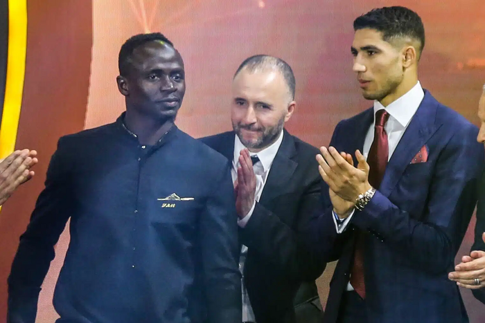 Sadio Mané et Achraf Hakimi au tirage de la CAN