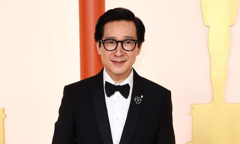 Ke Huy Quan's acceptance speech at the Oscars had everyone in tears: 'This is the American dream'